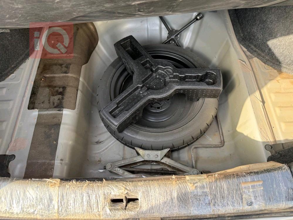 نيسان سنترا